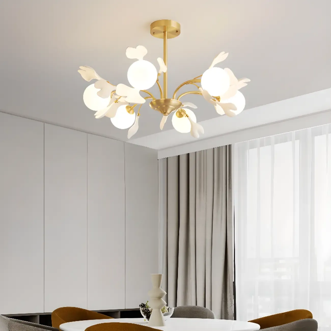Modern Brass Branch Chandelier with Elegant Design