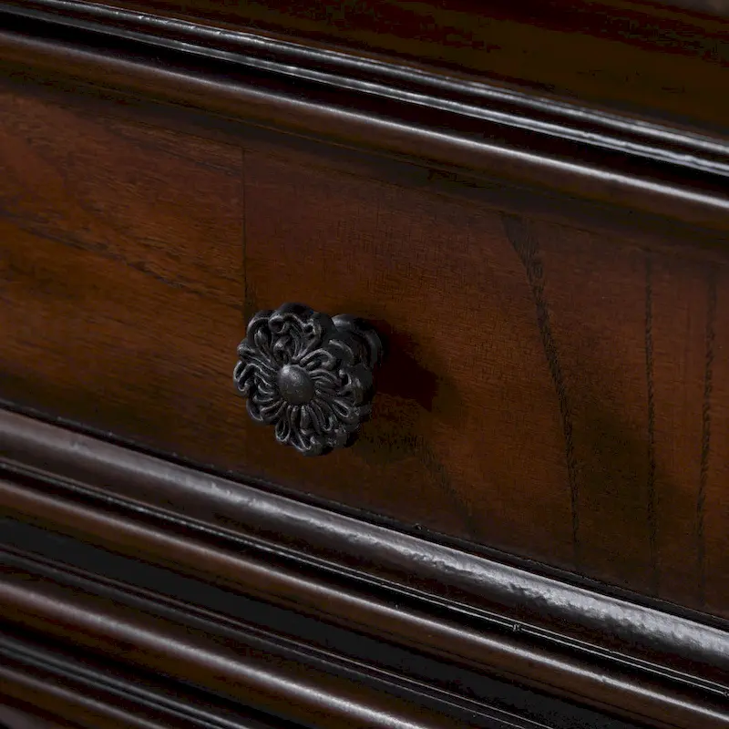 Furniture of America Eugene Traditional Solid Wood Chest with Felt-lined Top Drawer and Cedarwood-lined Drawer