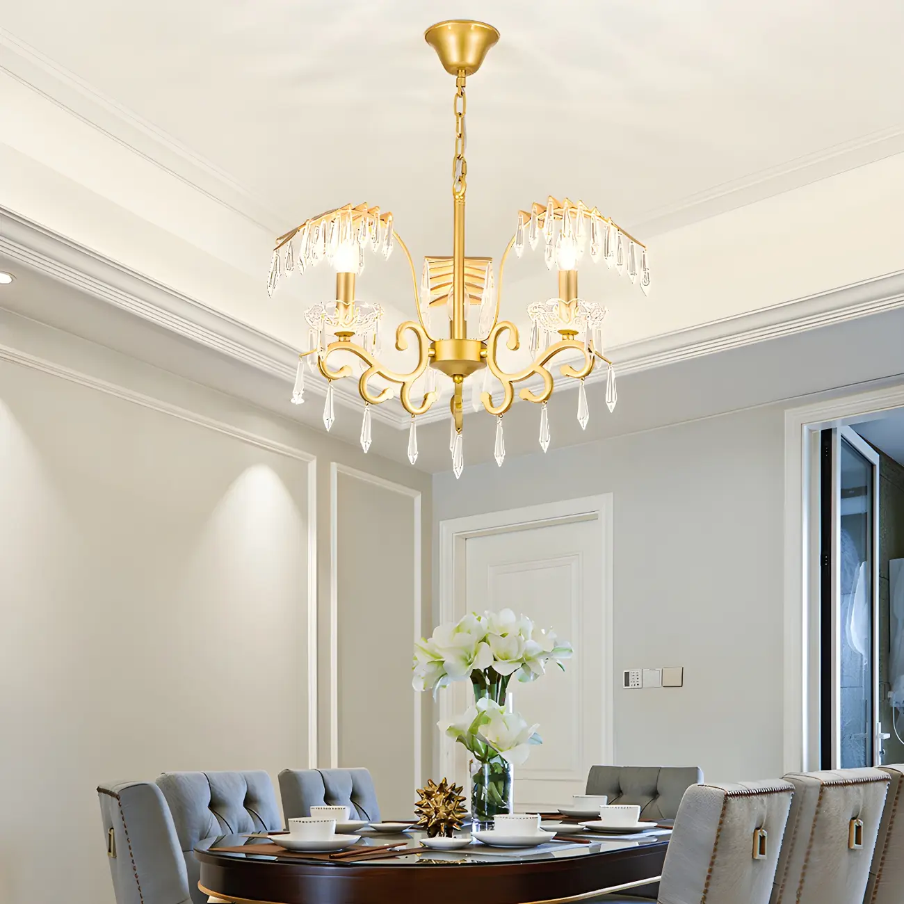 Luxurious Golden Leaf Curved Chandelier with Crystal