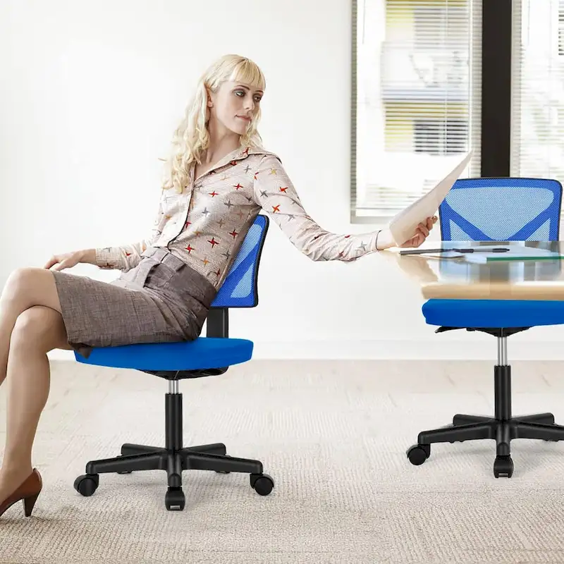 Comfy PU Leather Upholstered Office Chair, Home Desk Chair with Arms & Adjustable Swivel