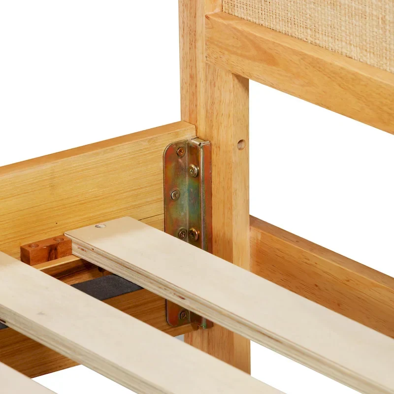 Grappa Natural Wood & Rattan Bed