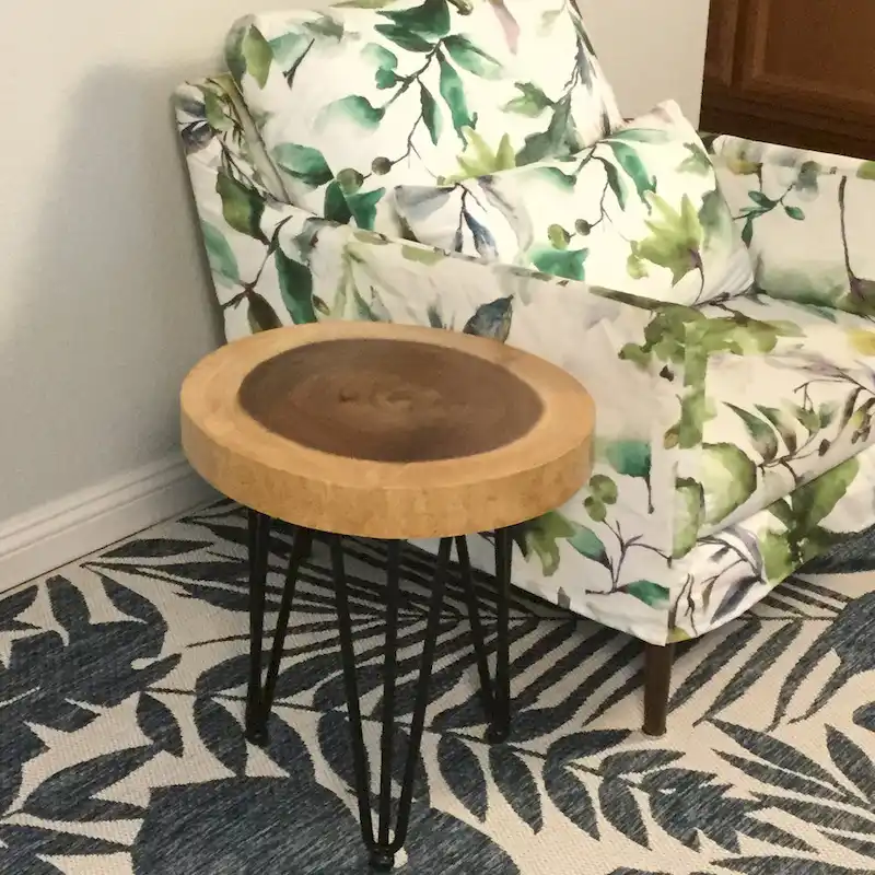 Natural Solid Wood Round End Table Coffee Table