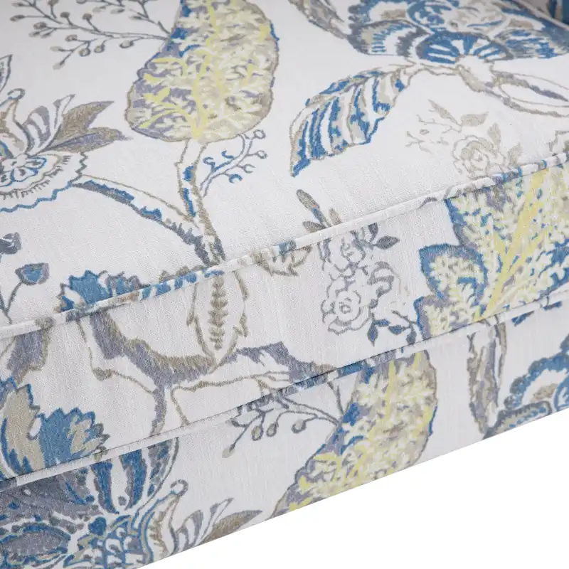 Accent Arm Chair with Turned Legs and Round Arms