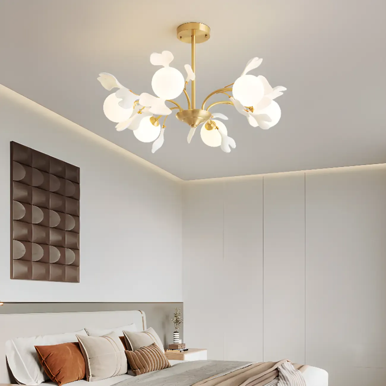 Modern Brass Branch Chandelier with Elegant Design