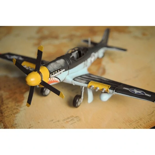 1943 Grey Mustang P51 1:40 Model Fighter Plane