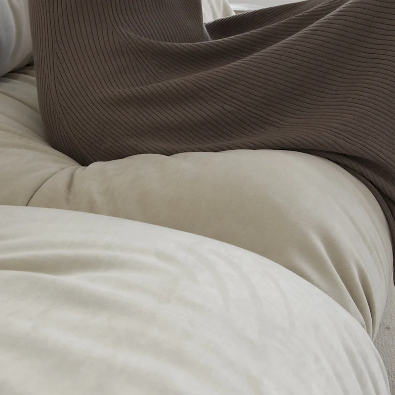 89 Tufted Sofa Cloud Shaped Couch