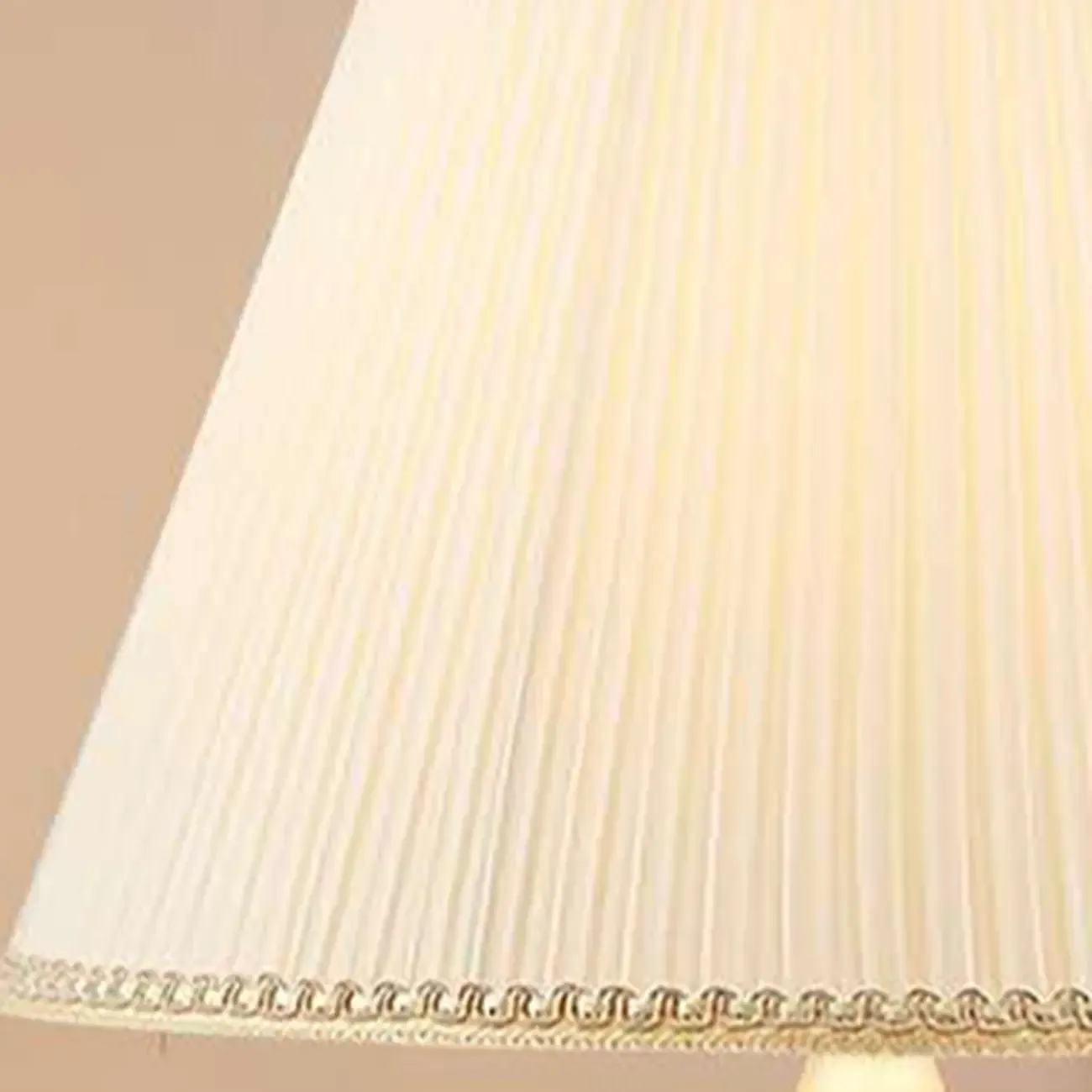 White Ceramic Ceramic Carved Table Lamp with Fabric Lampshade