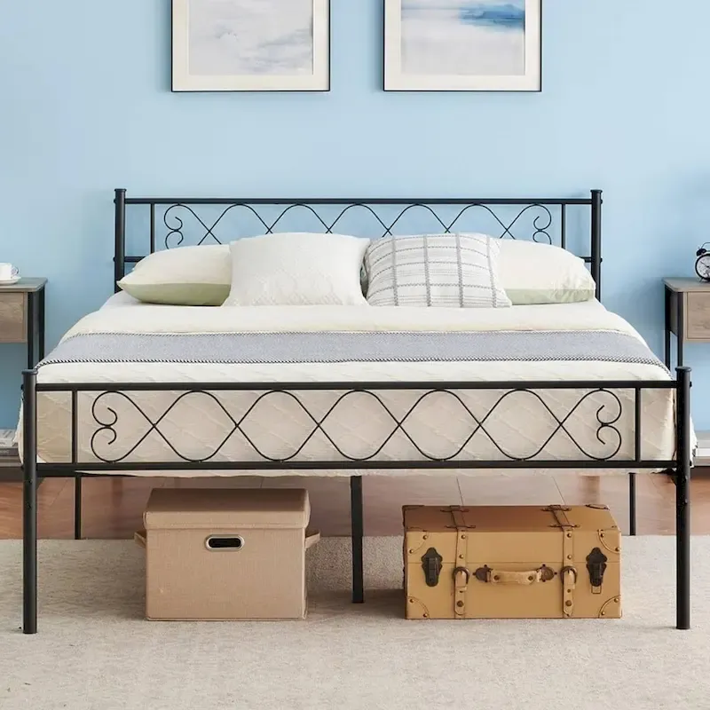 Metal Platform Bed Frame with Sweet Heart Headboard