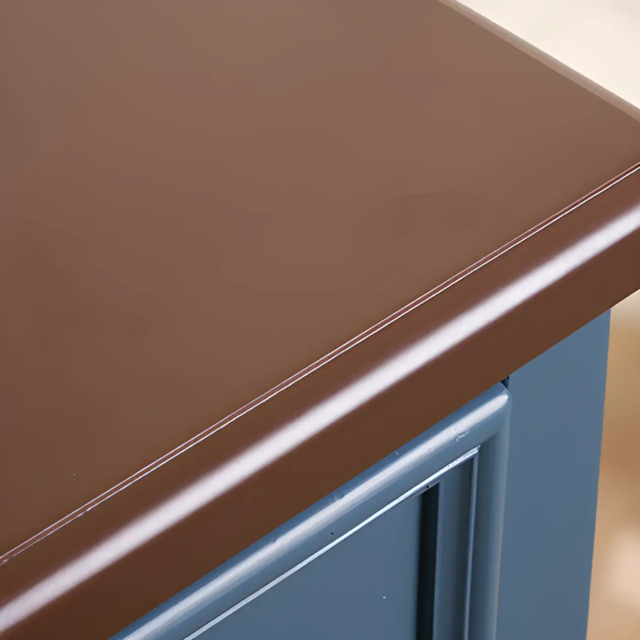 French Square White Wooden 7-Drawer Chest