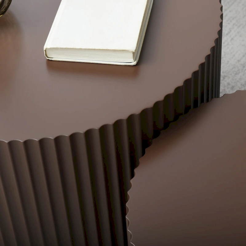 Modern Farmhouse Round Accent Nesting Side Coffee Table Set (Set of 2)