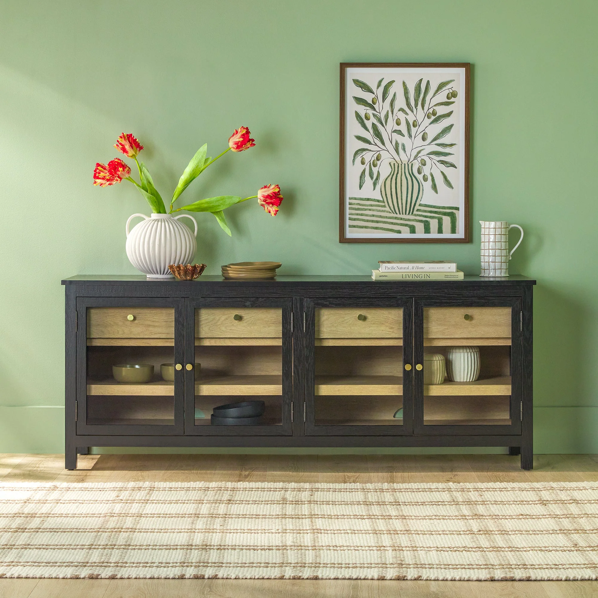 Harlow Traditional Easy Assembly Glass Door 70¡± Sideboard/TV Stand