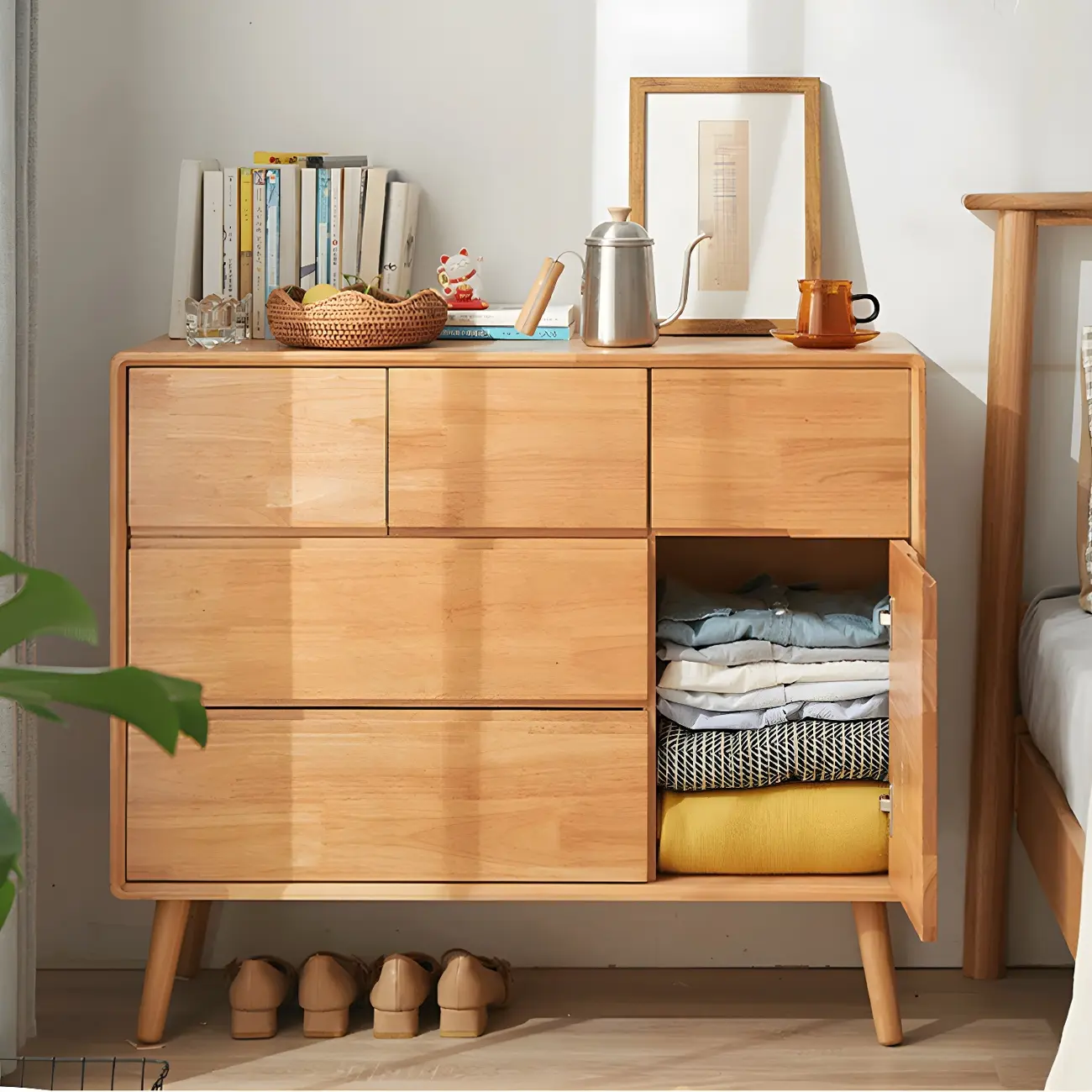 Compact Natural Wood Combo Dresser with Cabinet and Drawers