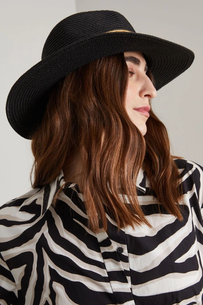 Wide brimmed hat - BLACK BEIGE