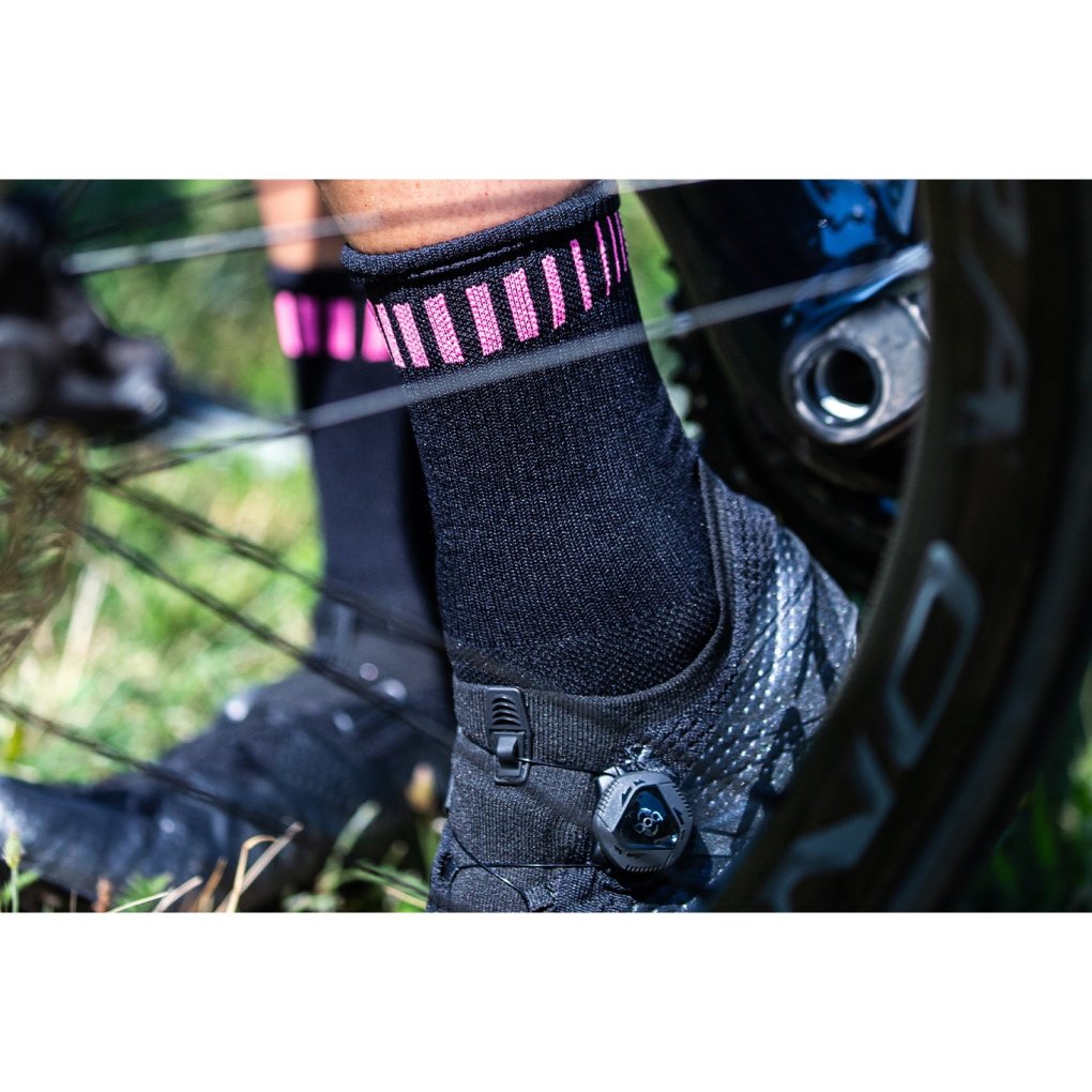 Alé Logo Socks Unisex - black/white