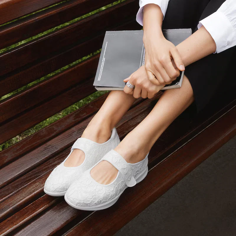 Walker Pro Lace Hybrid Mary Jane (Ivee)