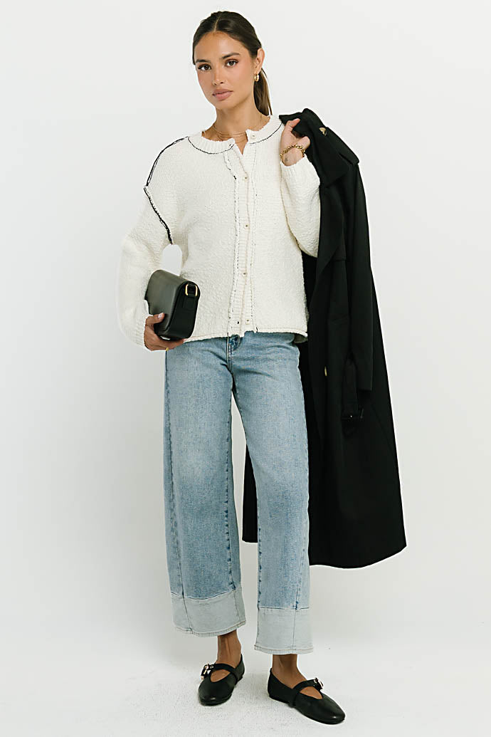 Sariah Low Rise Contrast Wide Leg Jeans