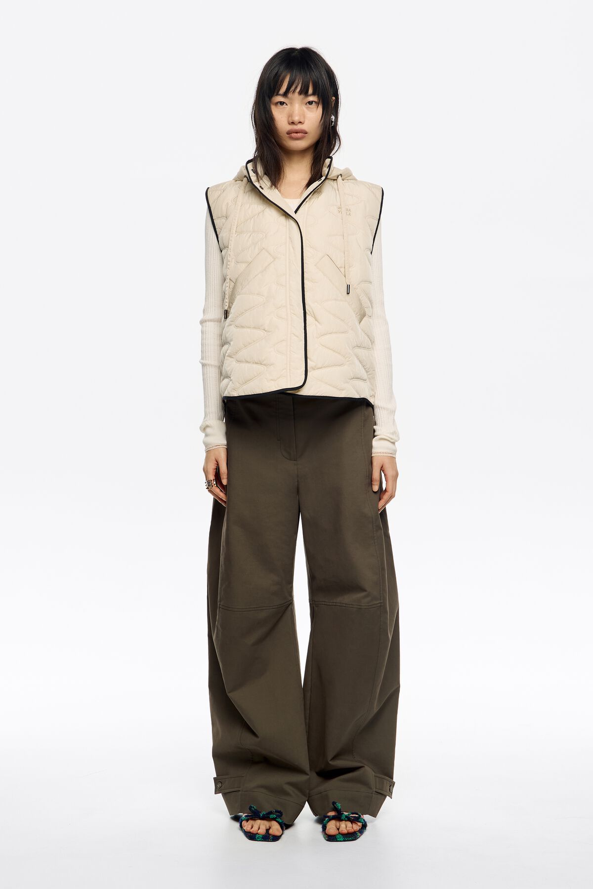 Ivory padded vest hood