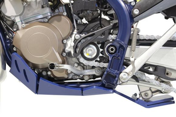 AXp Enduro Xtrem Blue EngineRef: Xp00119A / 1095916001