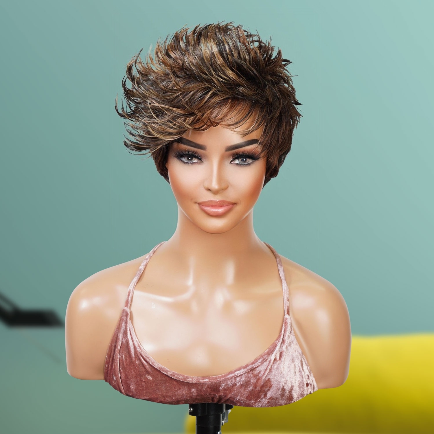 Short Voluminous Spiky Wig Virgin