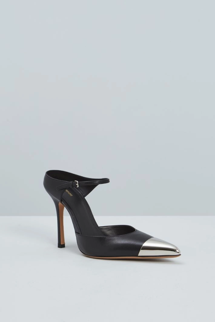 Metal-toe court shoes - BLACK SILVER