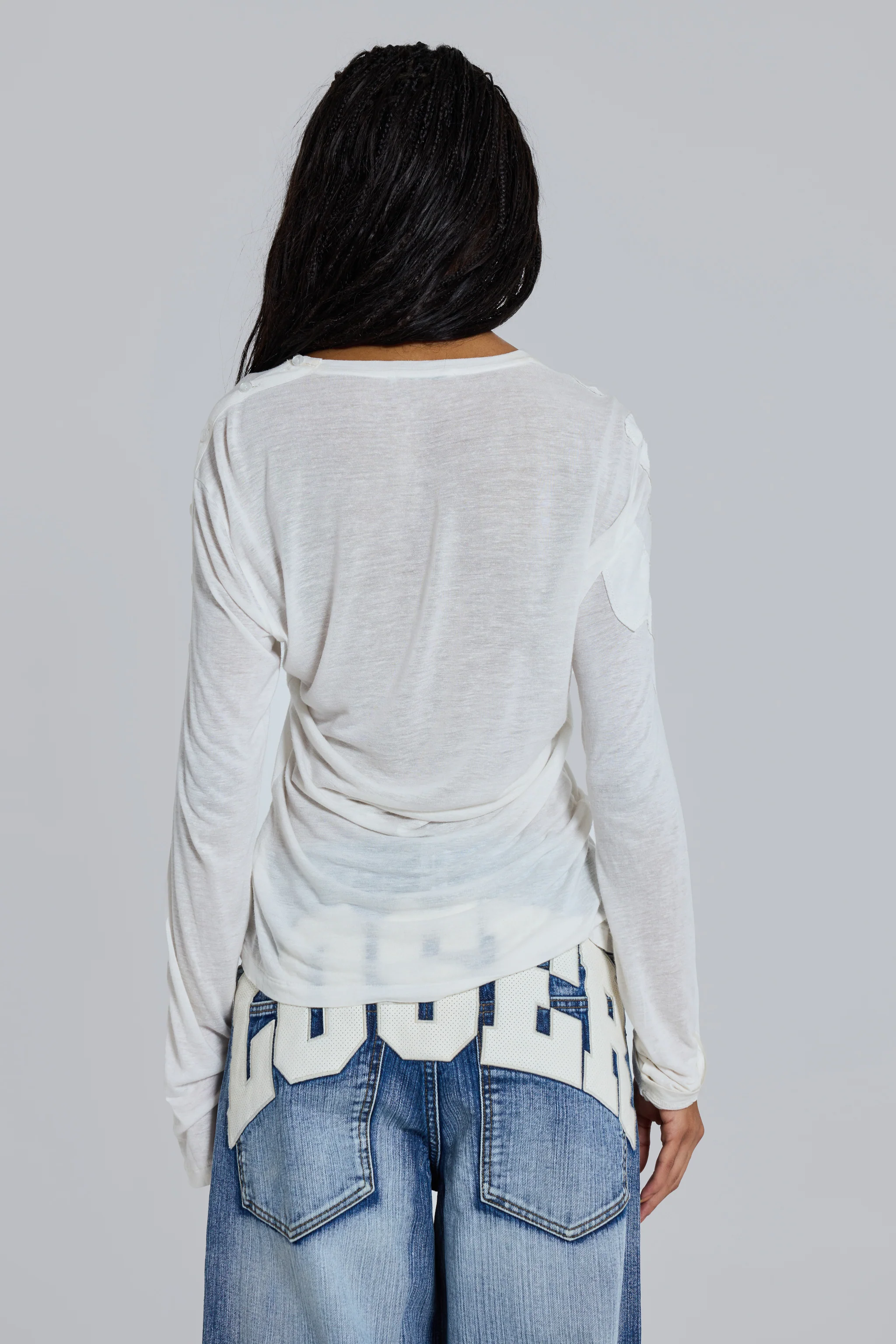 13 Applique Linen Top