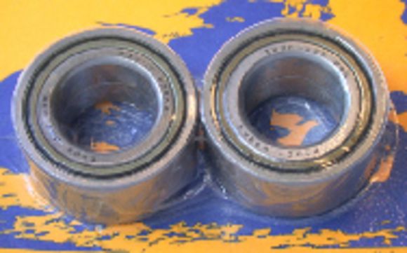 Wheel bearing Pivot works Front seal kitRef: Pk00152A / 1047591