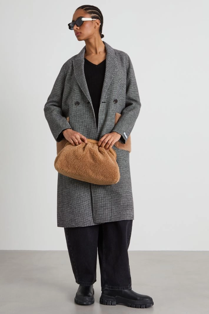 Coat with plush details - GREY CAMEL