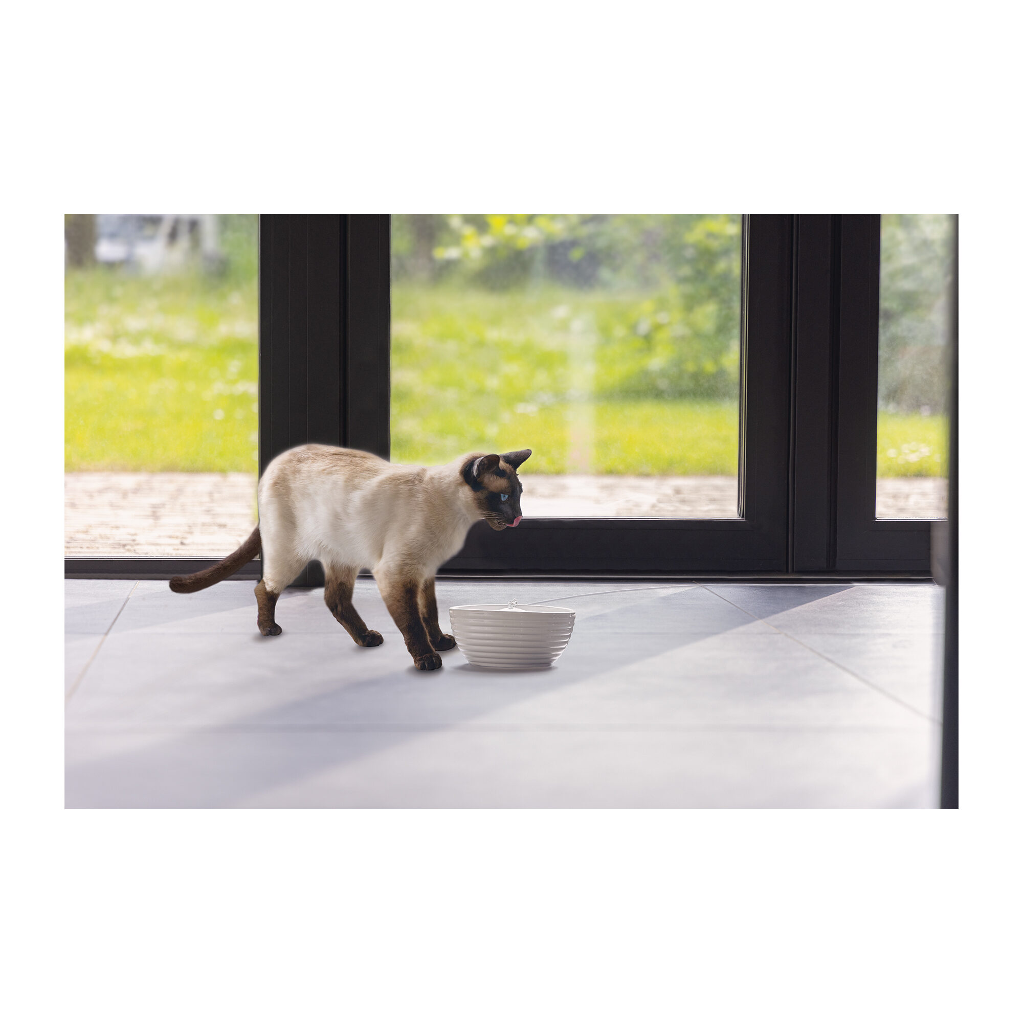 Beeztees Drinking Fountain Jaap - White