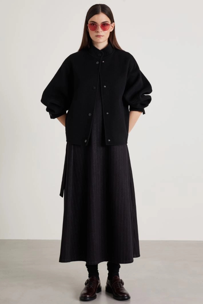 Pea coat with loose sleeves - BLACK