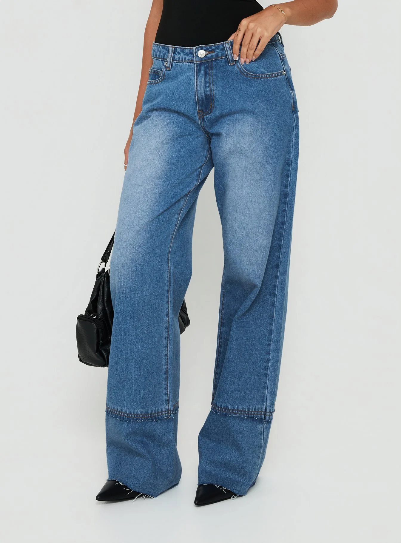 Holidayer Mid Rise Jeans Mid Blue Wash