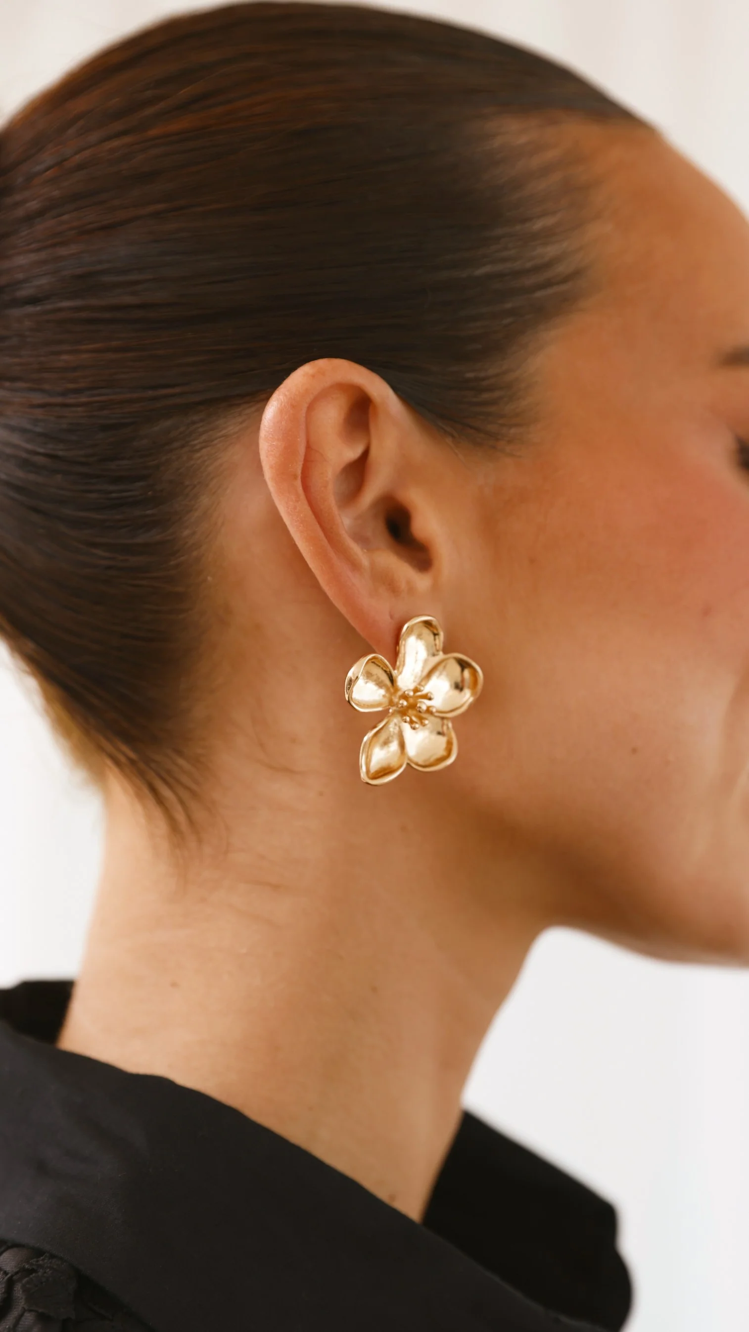 Mare Earrings - Gold
