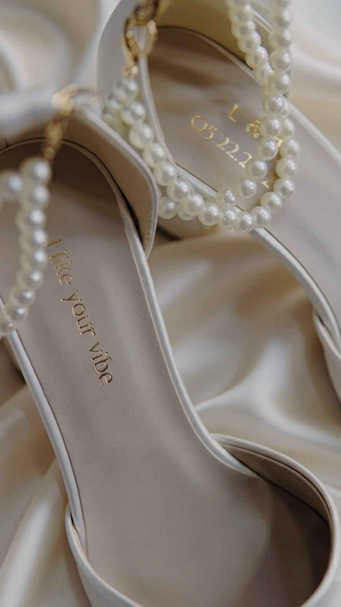 Custom Sole Engraving – Wedding Date & Initials