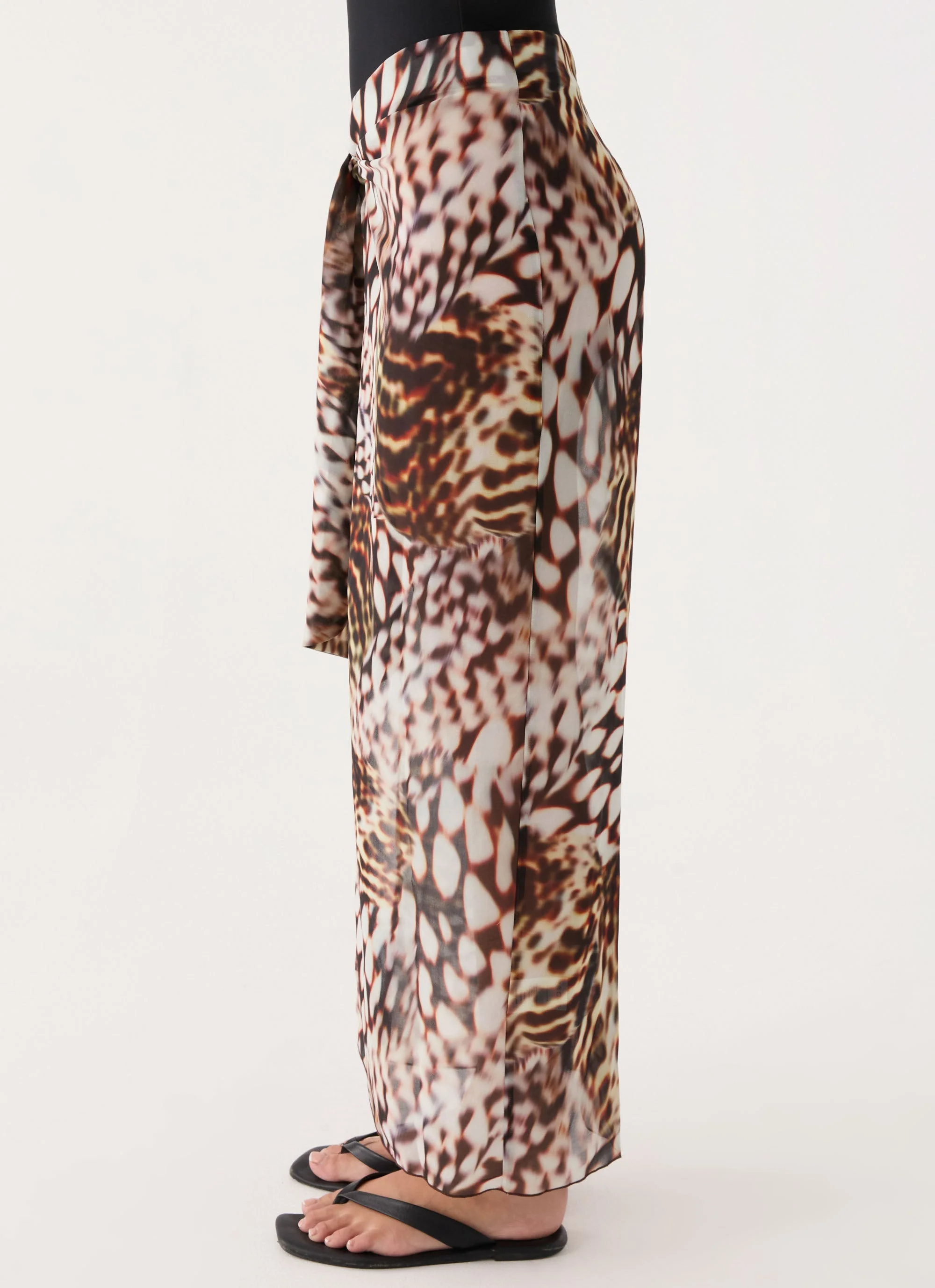 Low Tide Sarong Maxi Skirt - Leopard Hibiscus