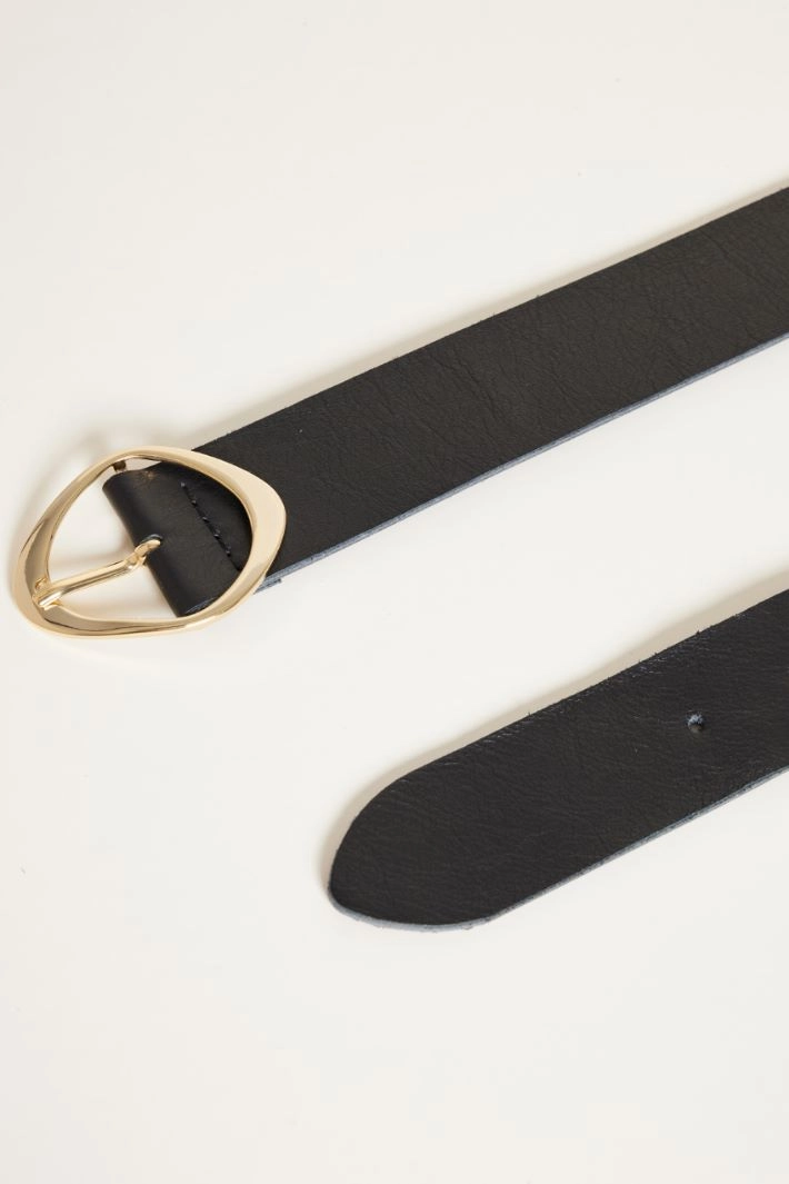 Leather belt - BLACK