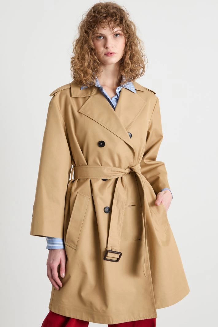 Double-breasted trench coat in water-repellent gabardine - CAMEL
