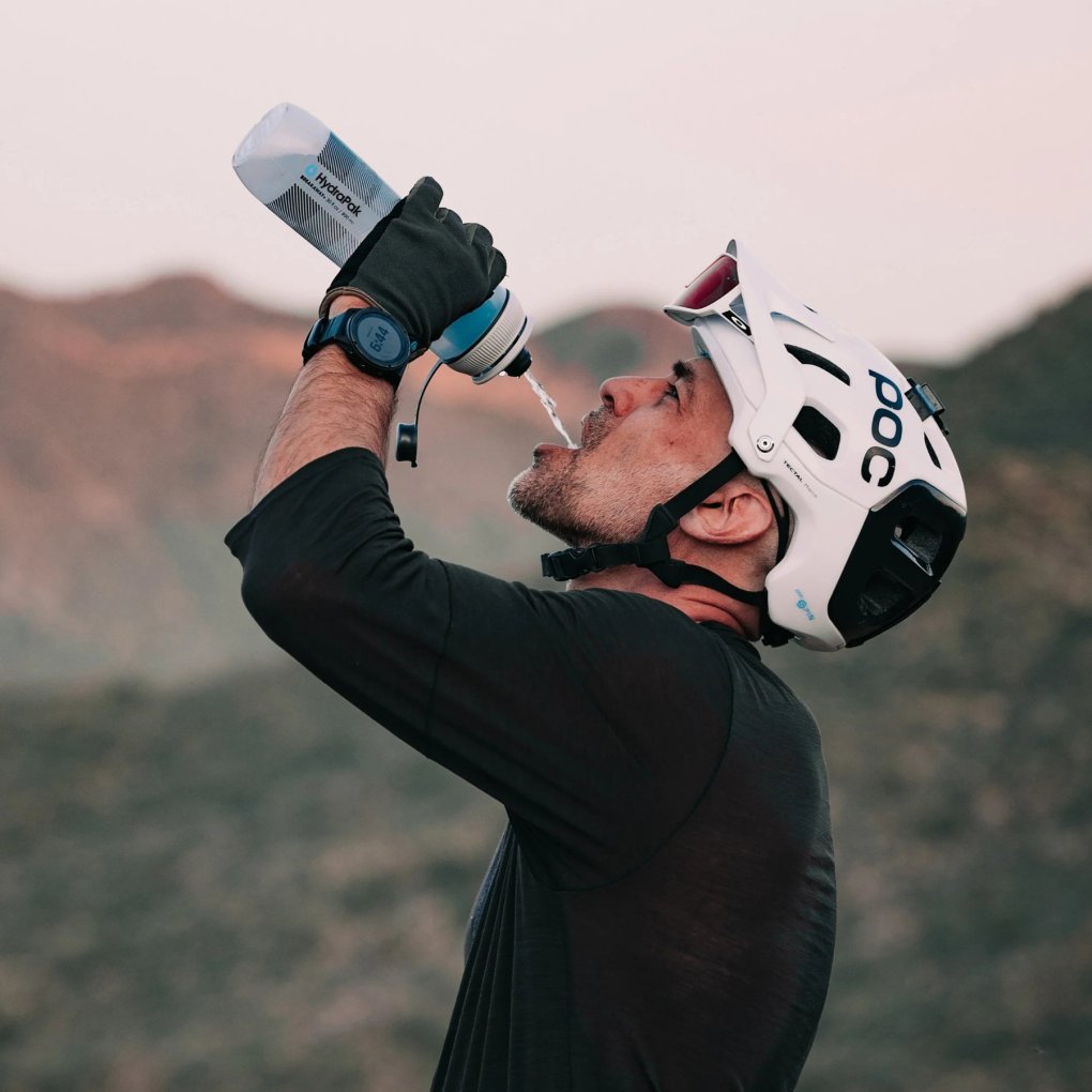 Hydrapak Breakaway + Filter Cap Water Bottle - 880ml - charcoal/silver/blue