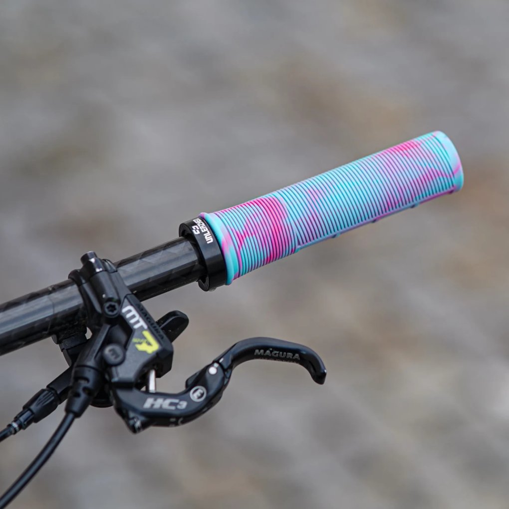 Unleazhed G1 MTB Grips - Turquoise/Pink