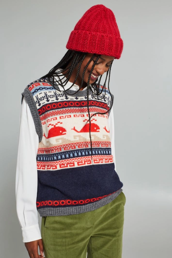 Turn-up beanie hat - RED