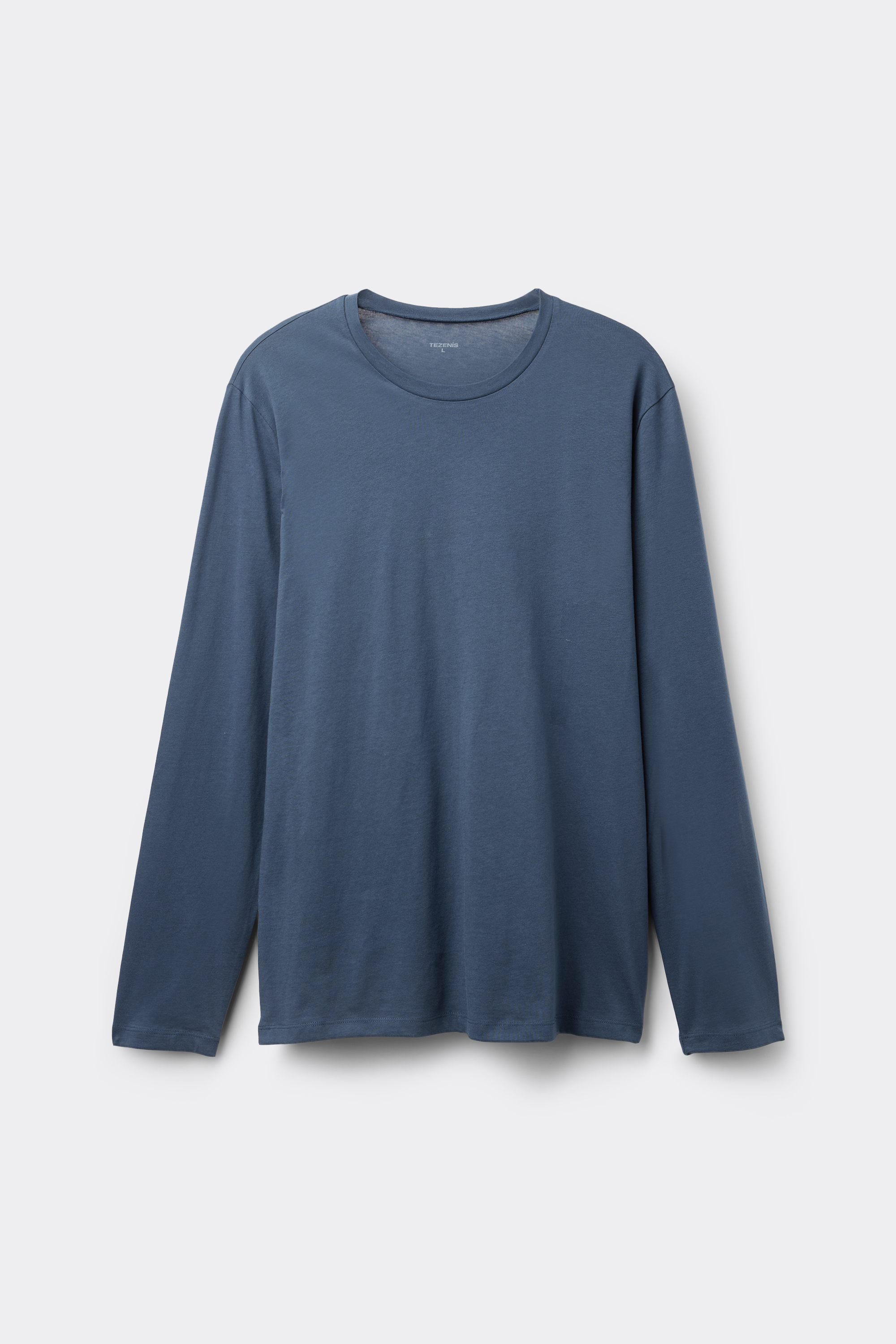 100% Cotton Top with Long Sleeves and Rounded Neck