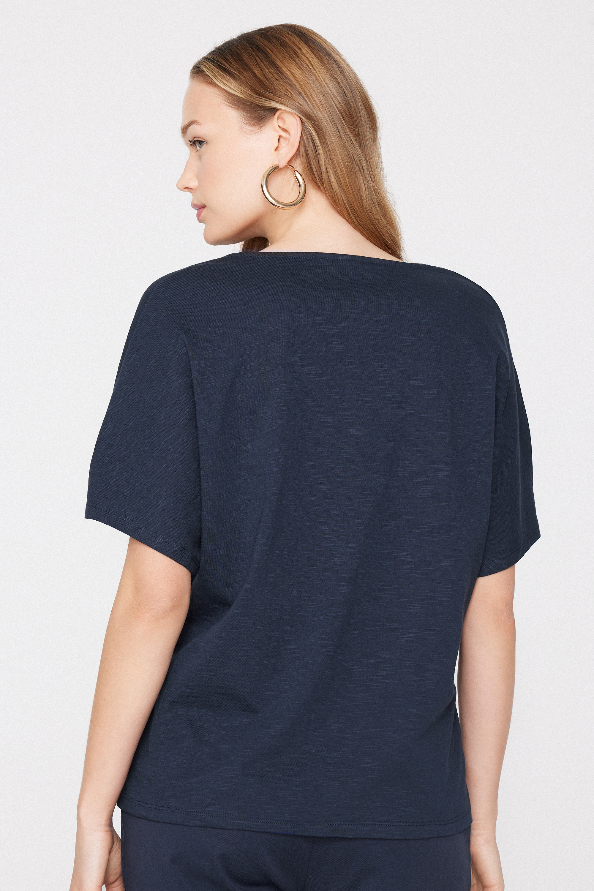 100% Slub Cotton V-Neck T-Shirt