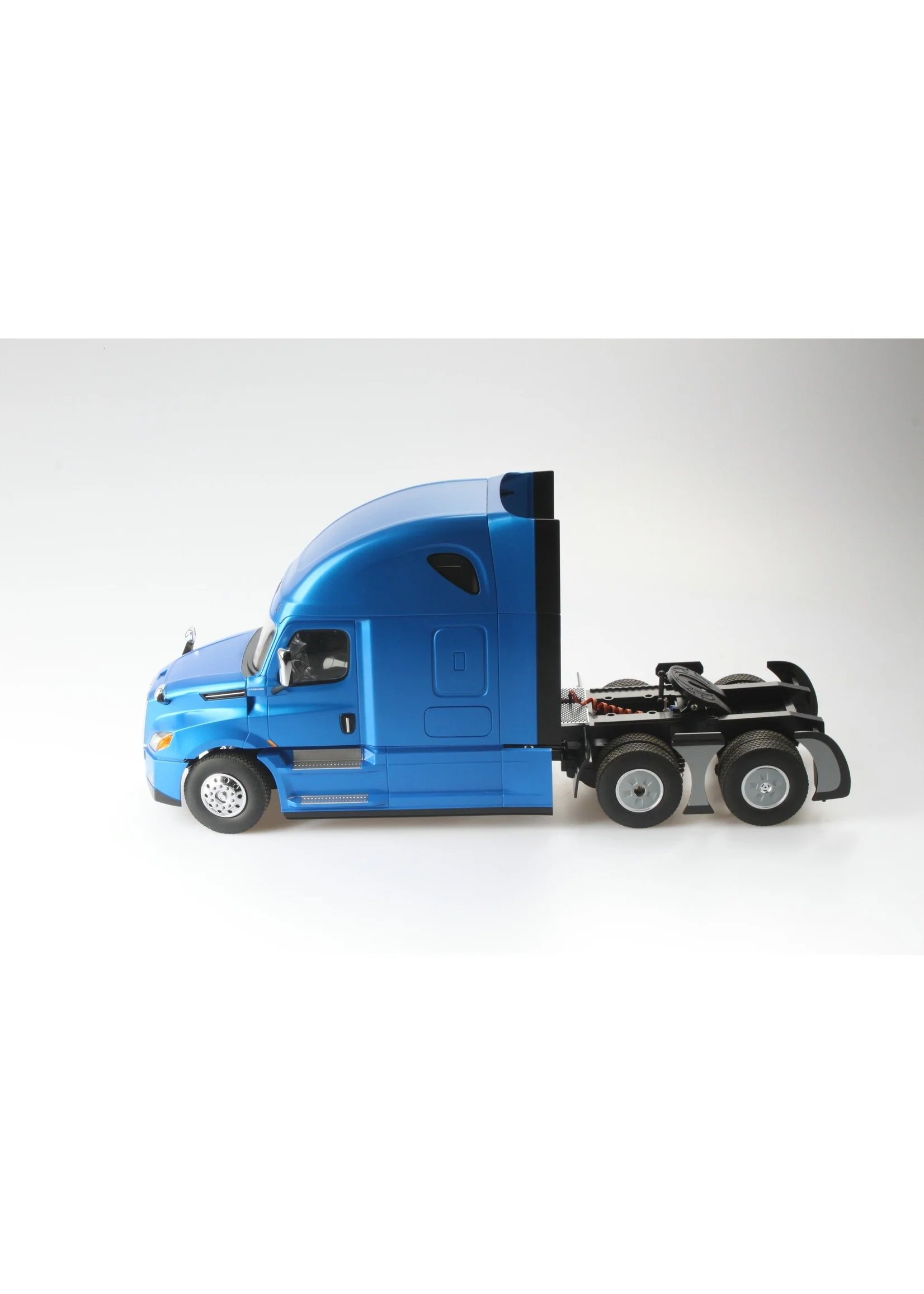 Diecast Masters DCM27006 - Freightliner, Cascadia