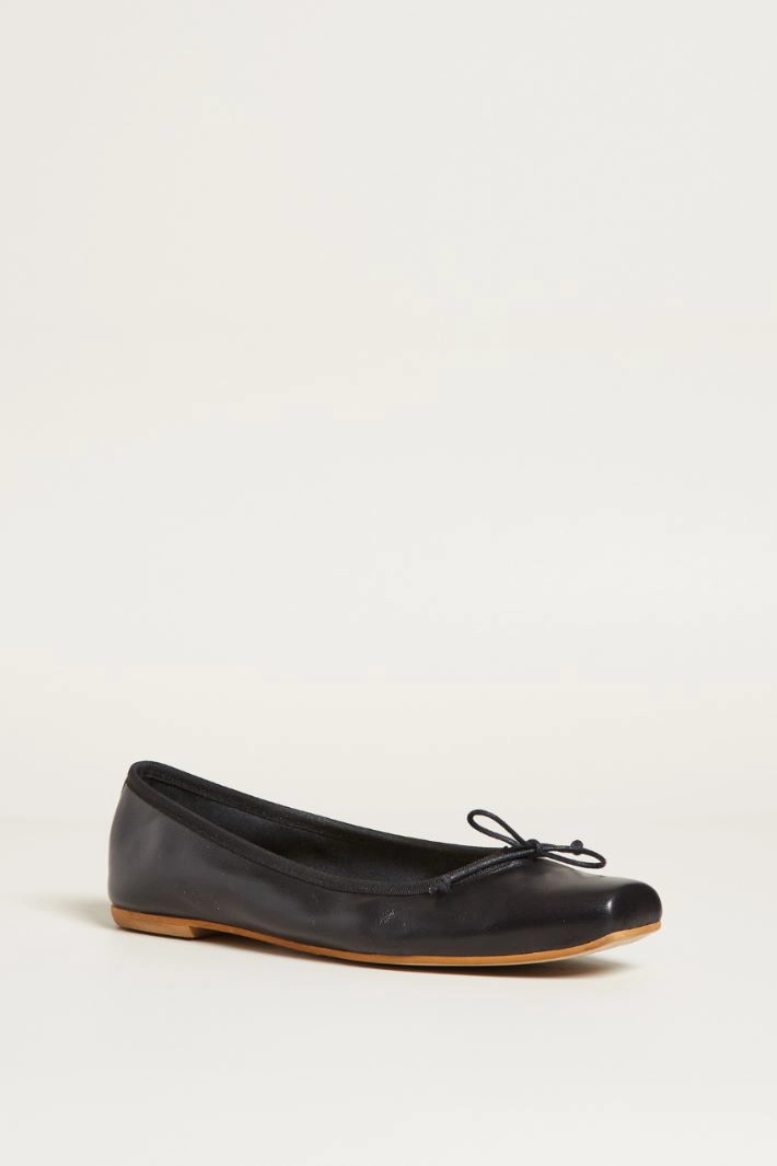 Leather ballerinas - BLACK