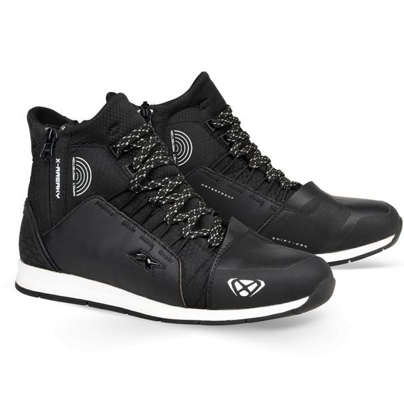 Motorcycle Sneakers Ixon Freaky Waterproof - Black / WhiteRef: Ix1696-C143