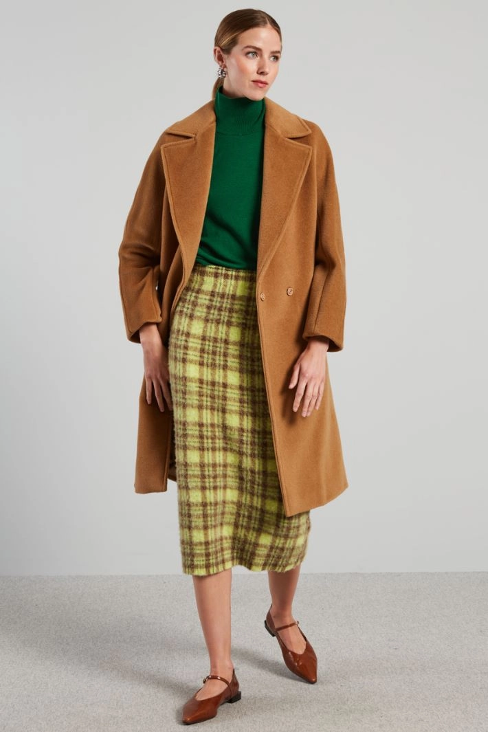 Straight beaver coat - CAMEL