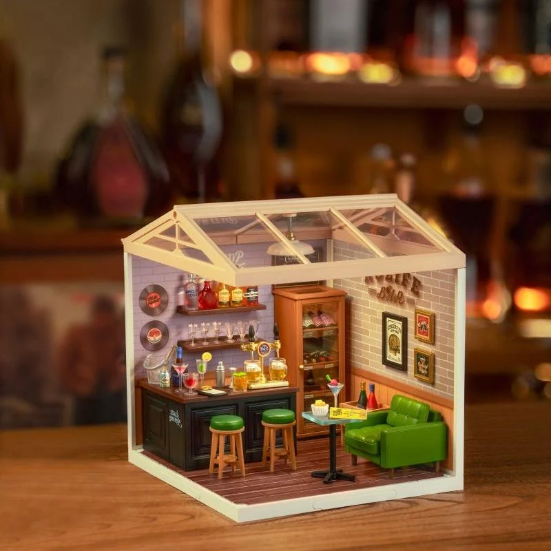 Leisurely Cheers Bar DIY Plastic Miniature House Robotime DW012