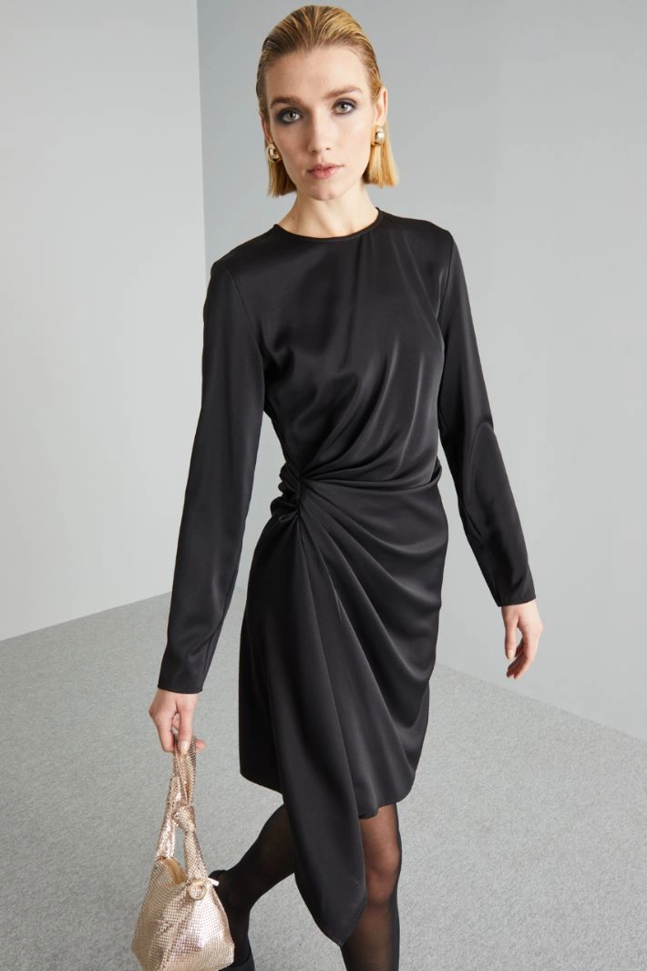 Draped dress - BLACK