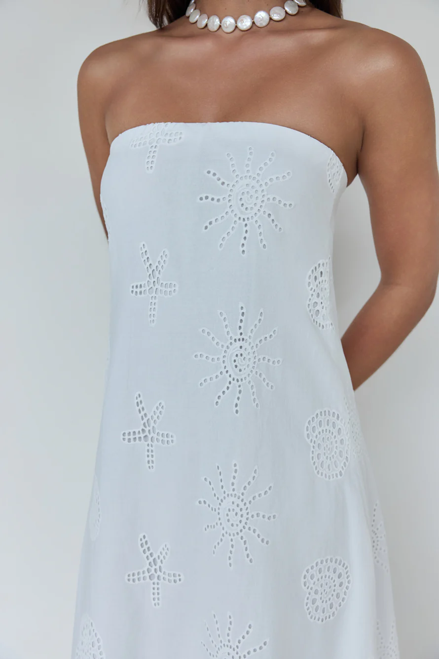 Heart To Heart Strapless Maxi Dress White
