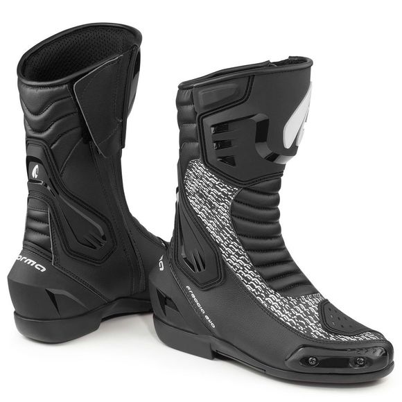 Forma Evo - Black / White BootsRef: FM0356