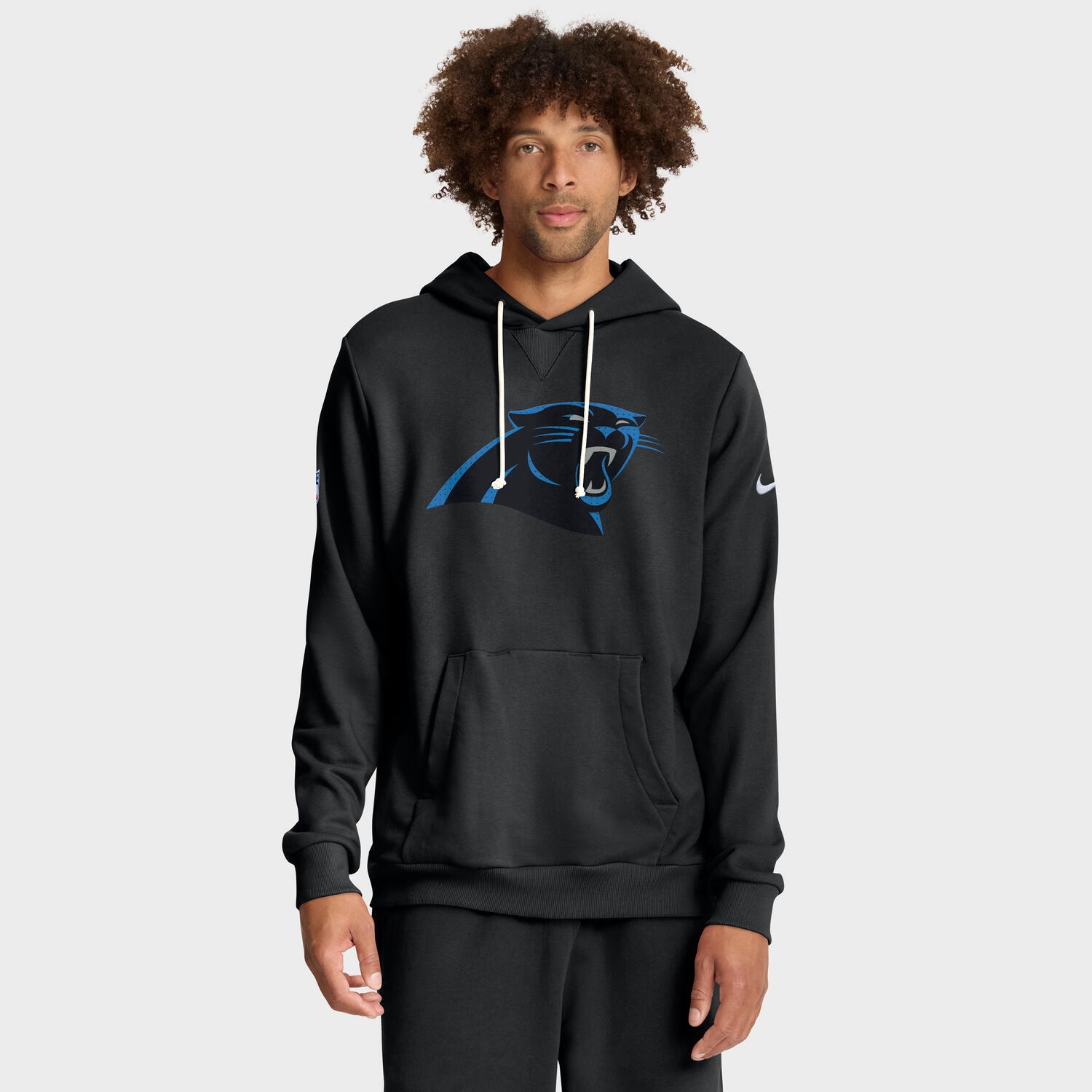 Carolina Panthers 2025 NFL Sideline Nike Standard Issue Hoodie Black