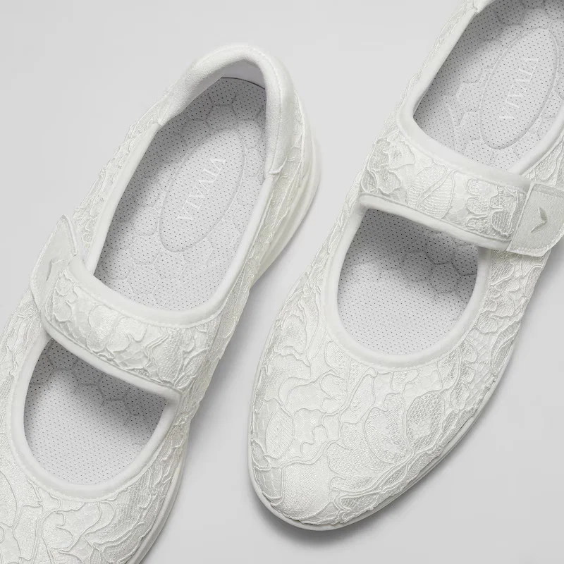 Walker Pro Lace Hybrid Mary Jane (Ivee)